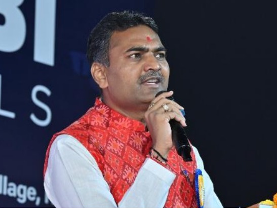 Dr. Ashwin R. Dobariya